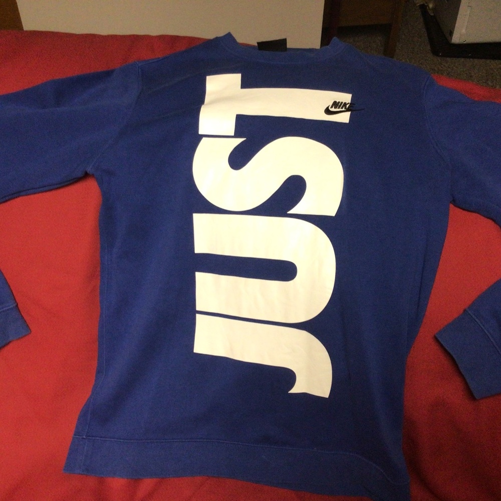 NIKE sweatshirt